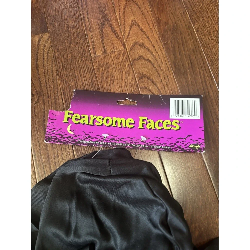 New with tags Ghostface Scream  Mask Fearsome Faces Cotton Shroud Glow Dark
